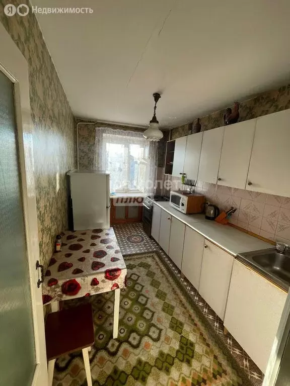 3-комнатная квартира: Ишим, улица Карла Маркса, 24 (56.2 м) - Фото 1