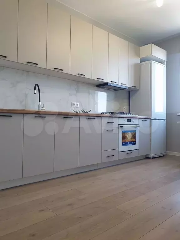 2-к. квартира, 60 м, 8/9 эт. - Фото 1