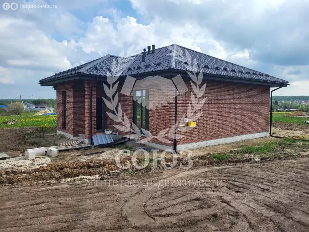 Дом в село Воскресенское, Просторная улица (110 м) - Фото 2