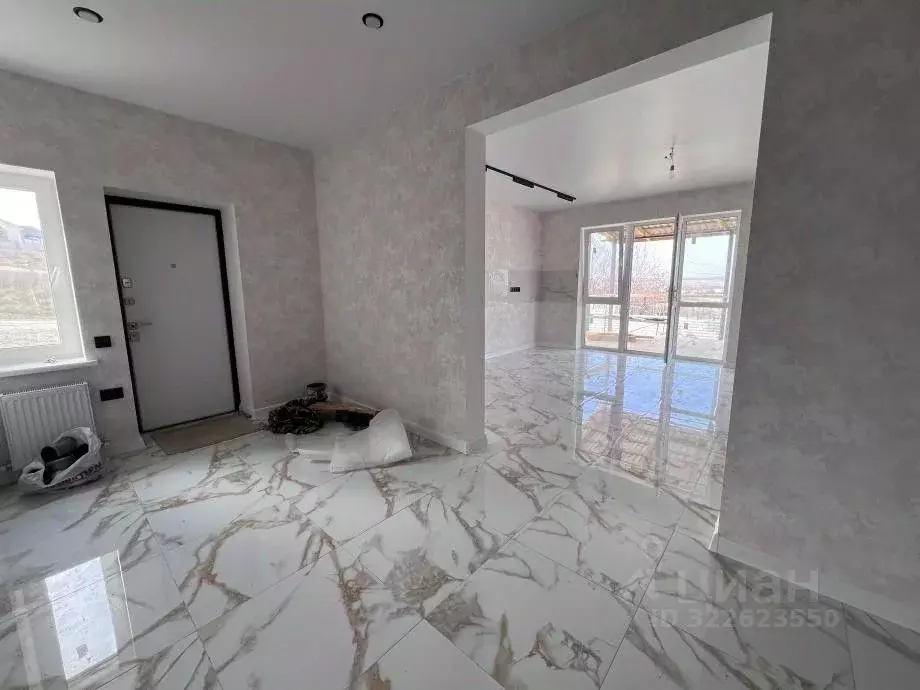 Дом в Крым, Симферопольский район, Добровское с/пос, с. Пионерское ул. ... - Фото 2