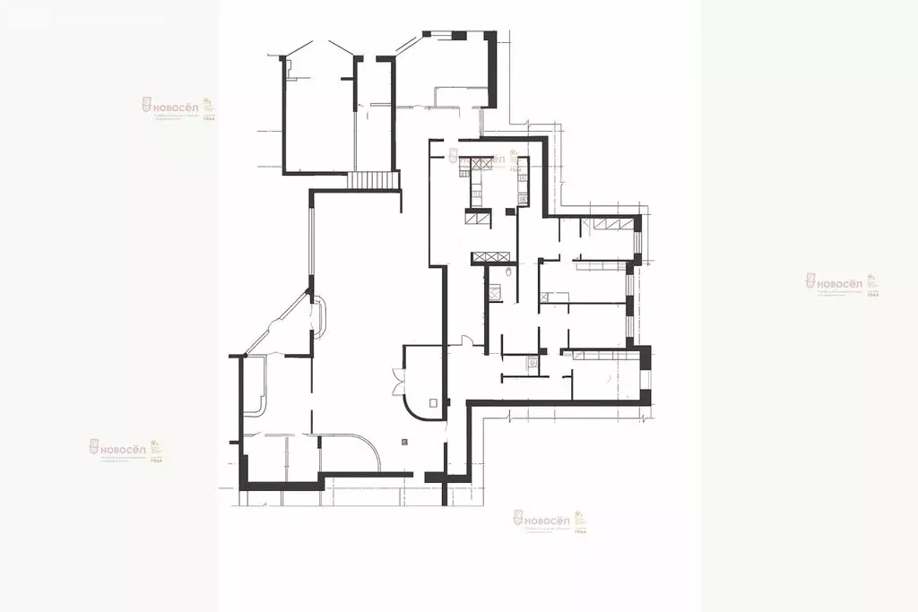 Торговая площадь (411 м) - Фото 1