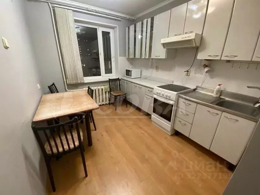 2-к кв. Тюменская область, Тюмень Ялуторовская ул., 12 (53.0 м) - Фото 1