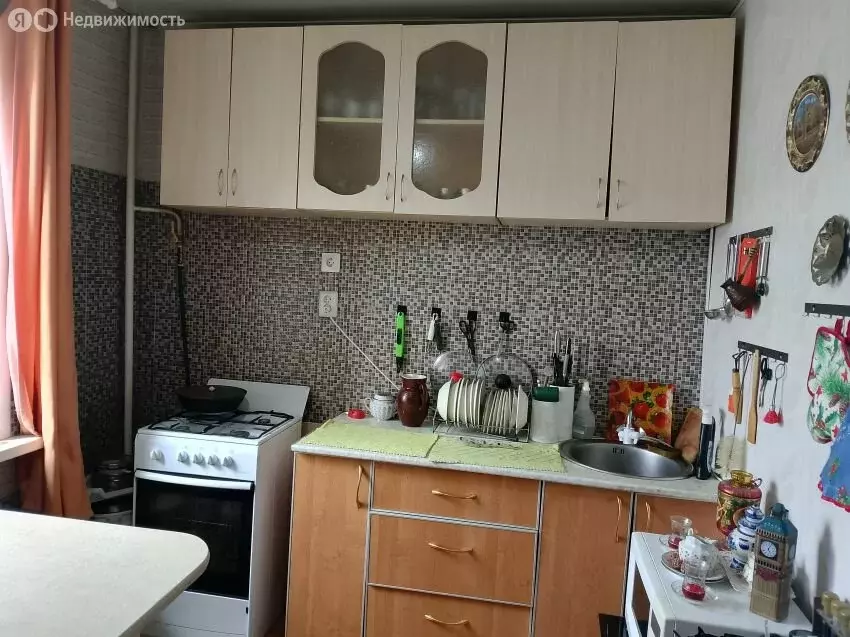 1-комнатная квартира: Курган, жилой район Заозёрный, 6-й микрорайон, 6 ... - Фото 2