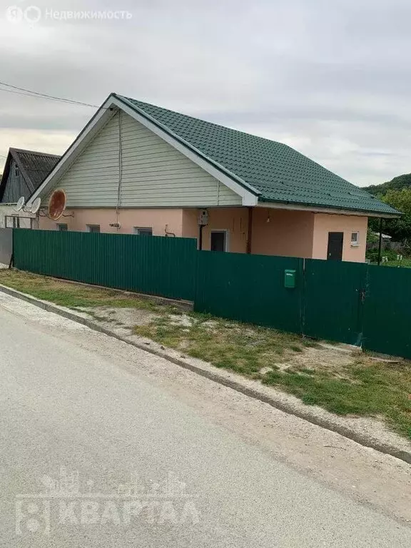 Дом в станица Нижнебаканская, улица Горького, 56 (51.9 м) - Фото 1