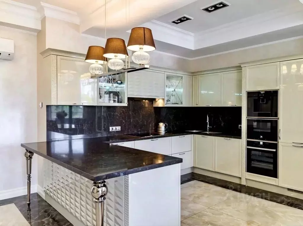 3-к кв. Краснодарский край, Сочи Светлана мкр, ул. Депутатская, 2 ... - Фото 2