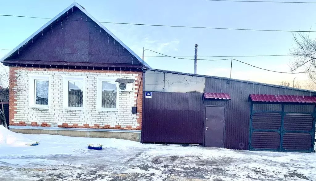 Дом в Саратовская область, Ершов ул. Ворошилова, 32 (60 м) - Фото 1