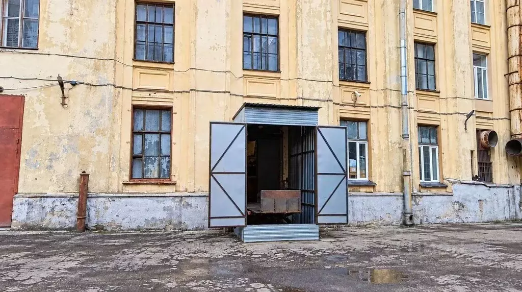 Помещение свободного назначения в Санкт-Петербург Свеаборгская ул., 10 ... - Фото 1