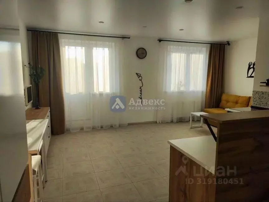 Студия Тюменская область, Тюмень ул. Пермякова, 79 (30.6 м) - Фото 1