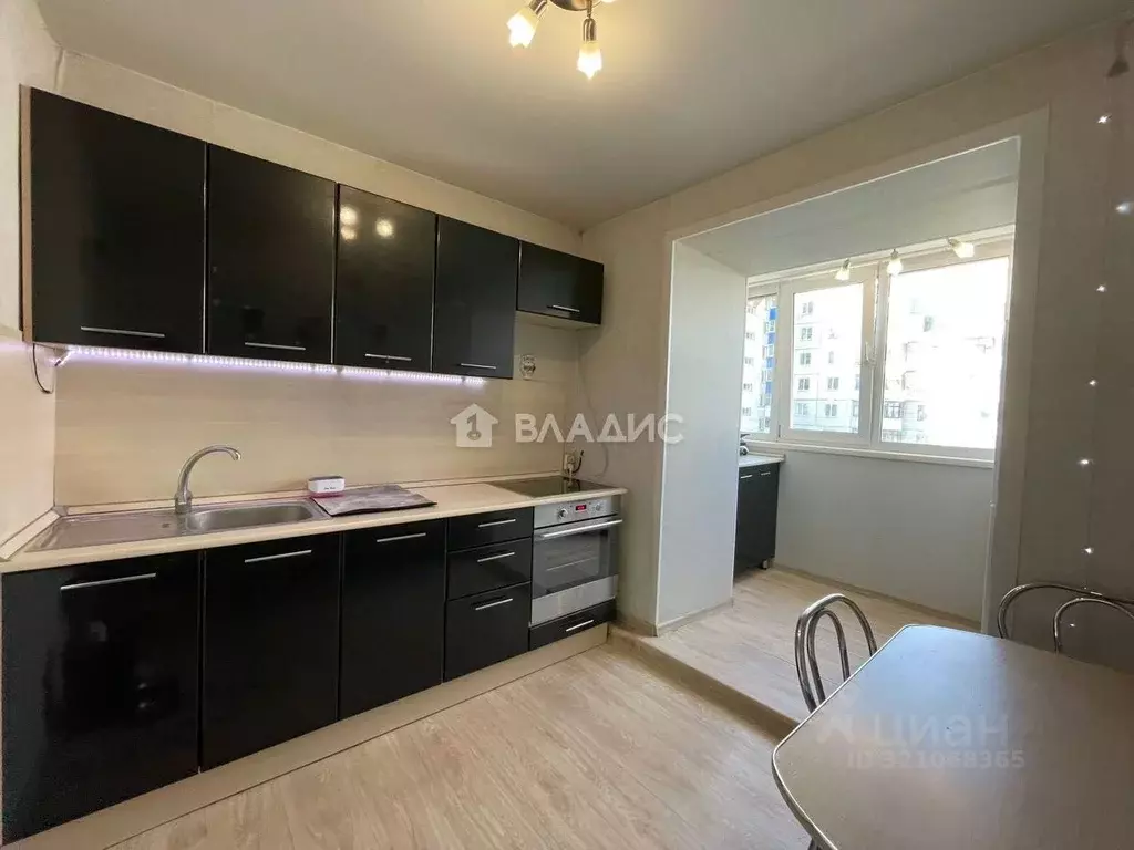 2-к кв. Алтайский край, Барнаул тракт Змеиногорский, 120/10 (49.8 м) - Фото 0