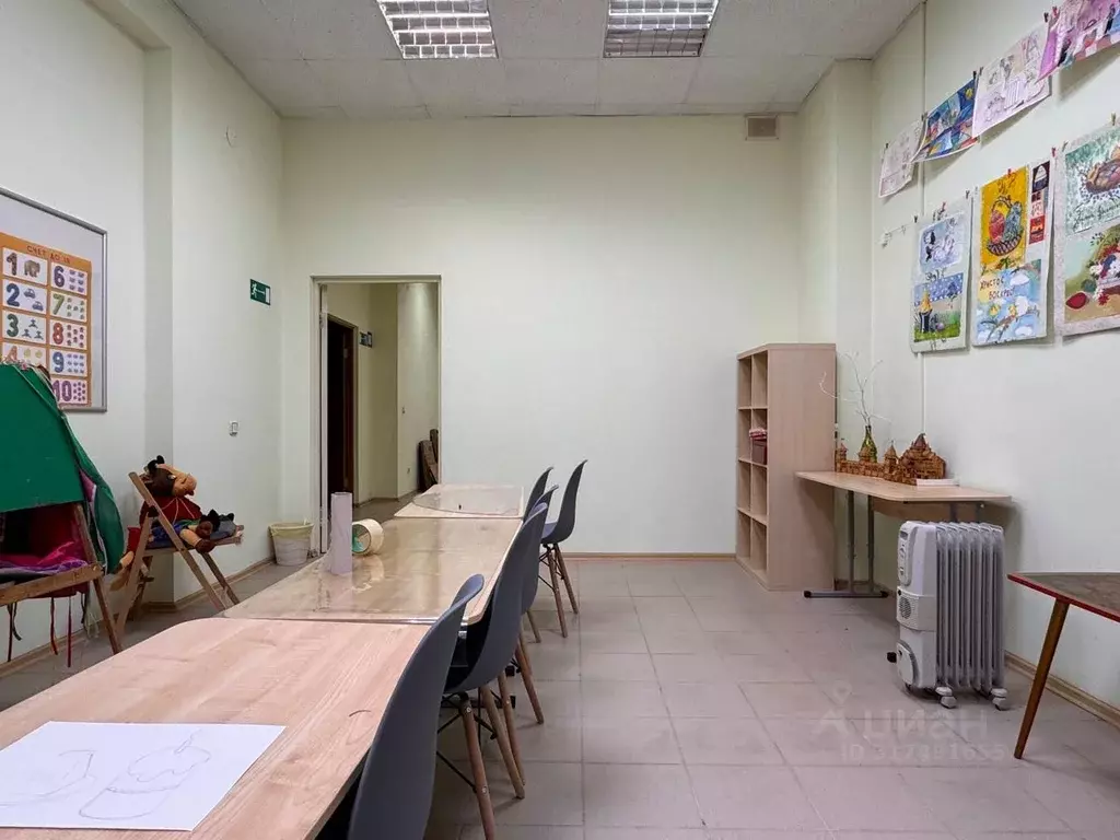 Помещение свободного назначения в Калужская область, Обнинск ул. ... - Фото 0
