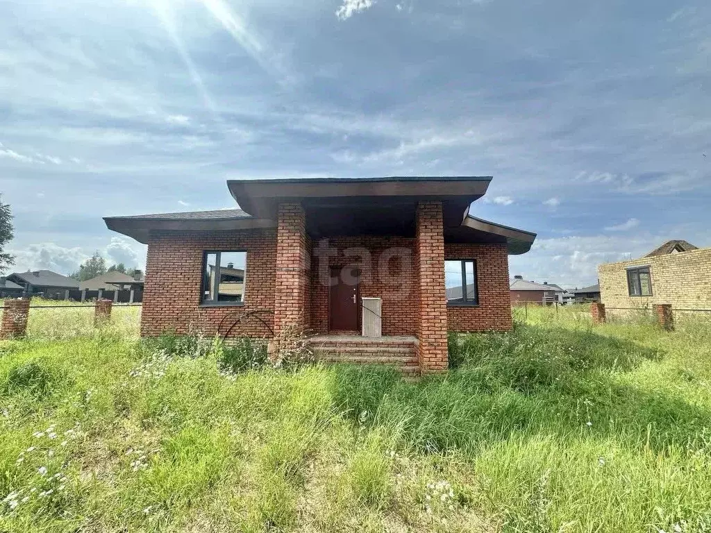 Дом в Башкортостан, Уфимский район, Русско-Юрмашский сельсовет, д. ... - Фото 1