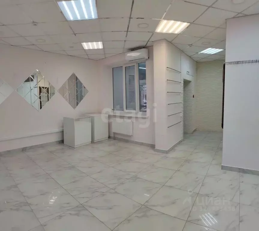 Помещение свободного назначения в Воронежская область, Воронеж бул. ... - Фото 0