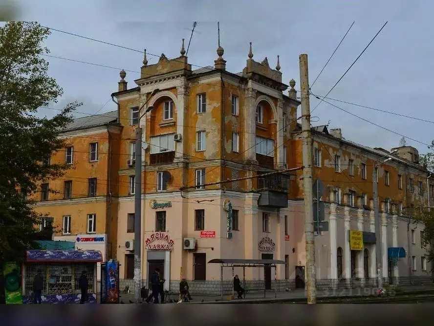 Торговая площадь в Челябинская область, Челябинск ул. Сталеваров, 37 ... - Фото 0