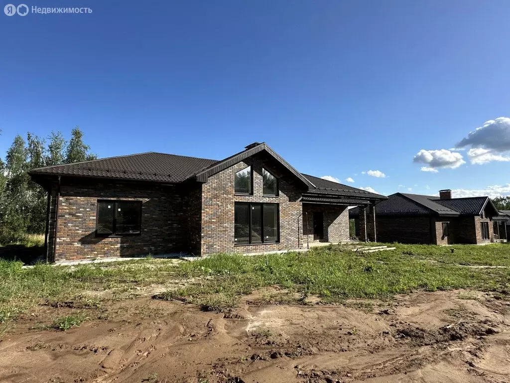 Дом в Карабатово, Солнечная улица (215 м) - Фото 0