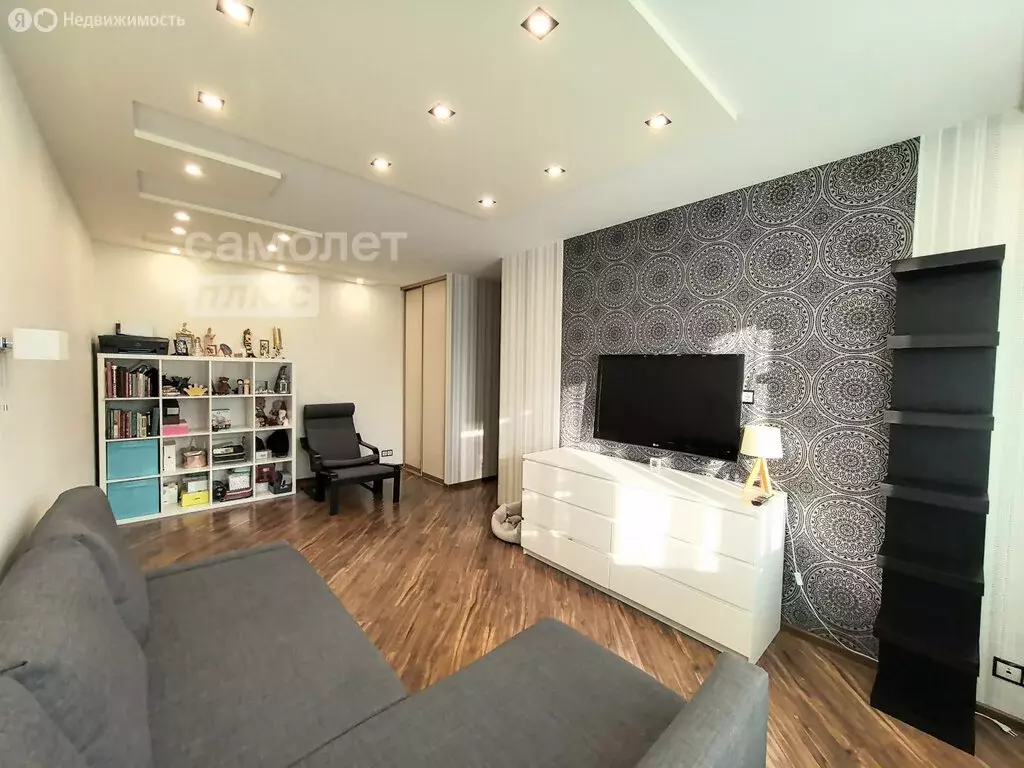 2-комнатная квартира: Москва, Криворожская улица, 11 (45 м) - Фото 1