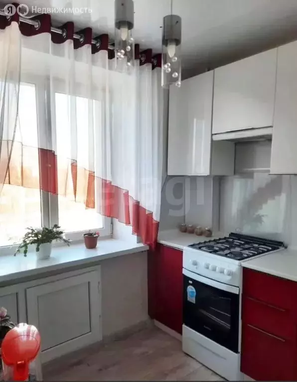 2-комнатная квартира: Стерлитамак, улица Худайбердина, 95 (44.6 м) - Фото 2