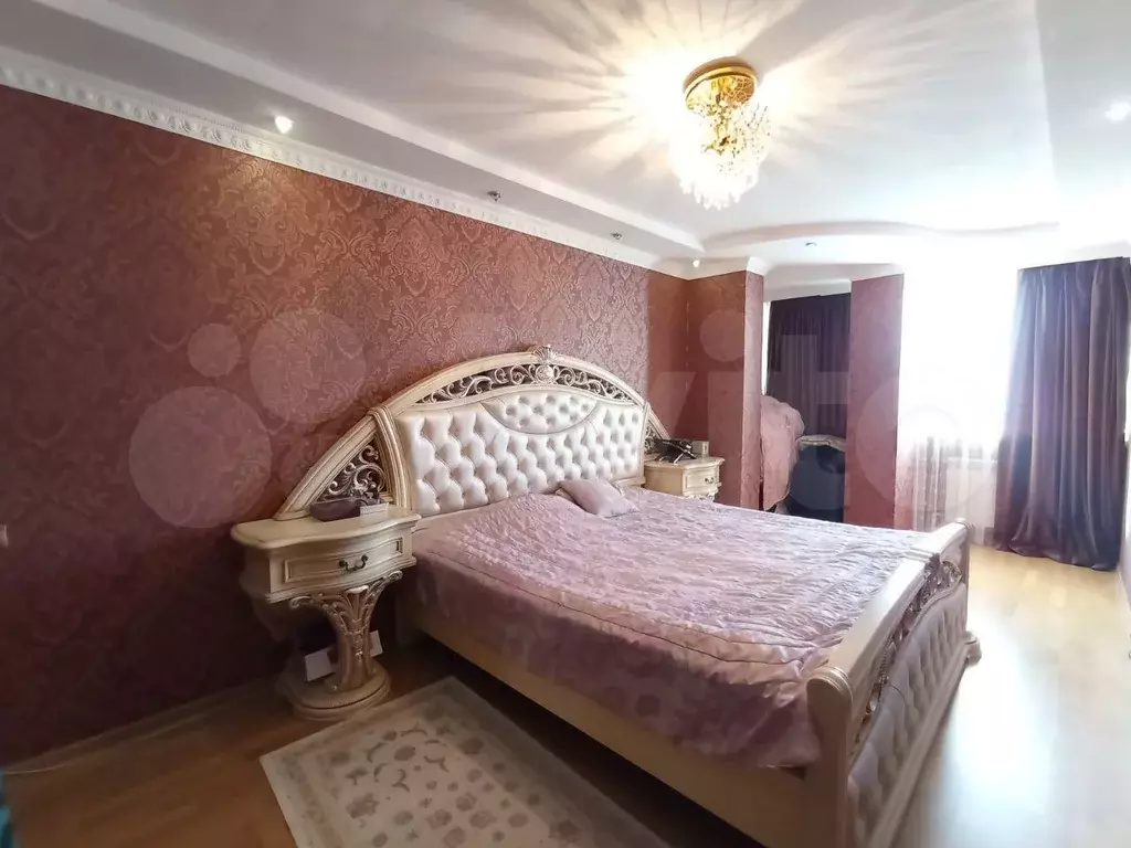 3-к. квартира, 100 м, 8/10 эт. - Фото 0