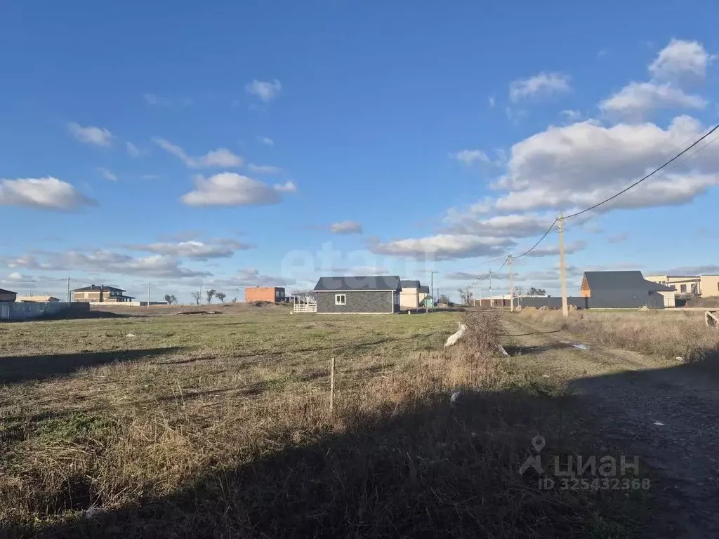 Участок в Краснодарский край, Ейское городское поселение, пос. Морской ... - Фото 1