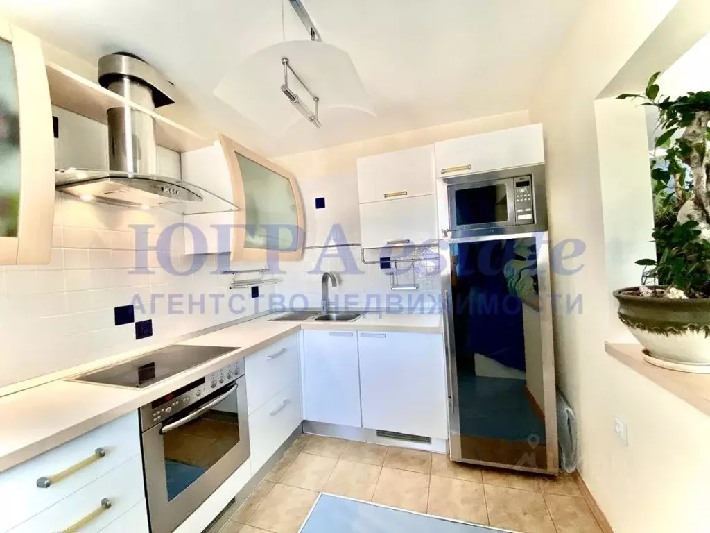 4-к кв. Ханты-Мансийский АО, Нижневартовск Интернациональная ул., 10А ... - Фото 2