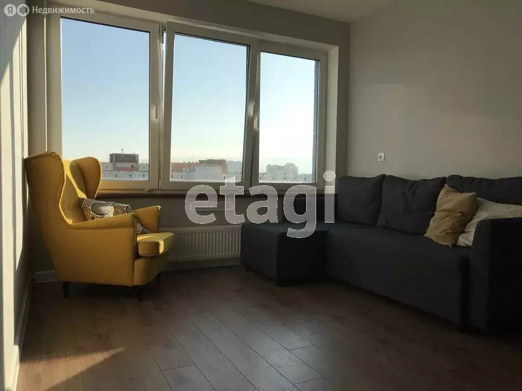 1-комнатная квартира: Тюмень, улица 50 лет Октября, 57В (41 м) - Фото 1