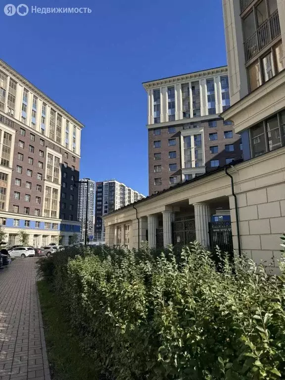 3-комнатная квартира: Санкт-Петербург, проспект Авиаконструкторов, 54 ... - Фото 1