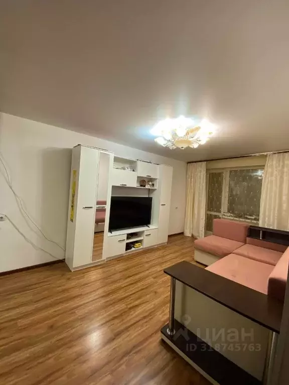 2-к кв. Саха (Якутия), Якутск ул. Дзержинского, 12/3 (47.0 м) - Фото 0