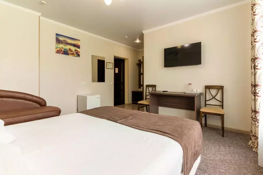 Комната Адыгея, Майкопский район, пос. Каменномостский ул. Мира, 40А ... - Фото 2