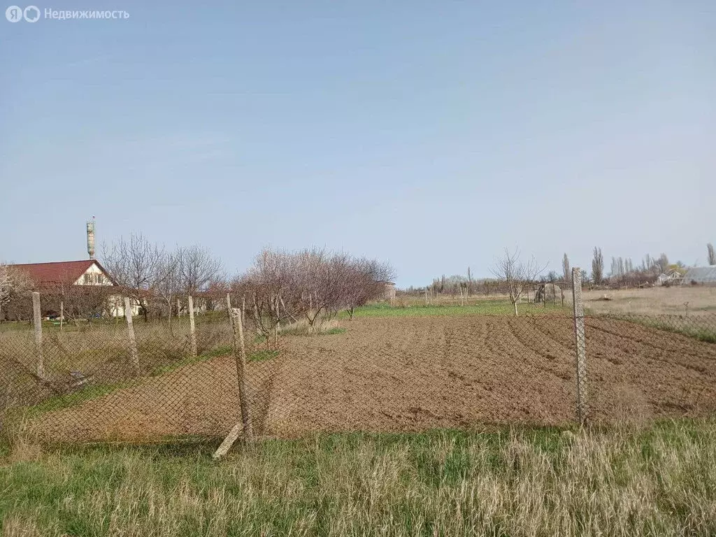 Участок в Белогорский район, село Зыбины (6 м) - Фото 0