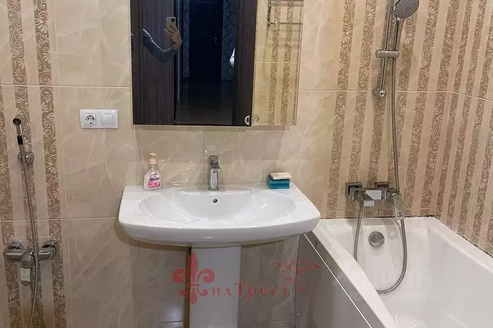 3-к кв. Белгородская область, Белгород ул. Газовиков, 11 (88.9 м) - Фото 1