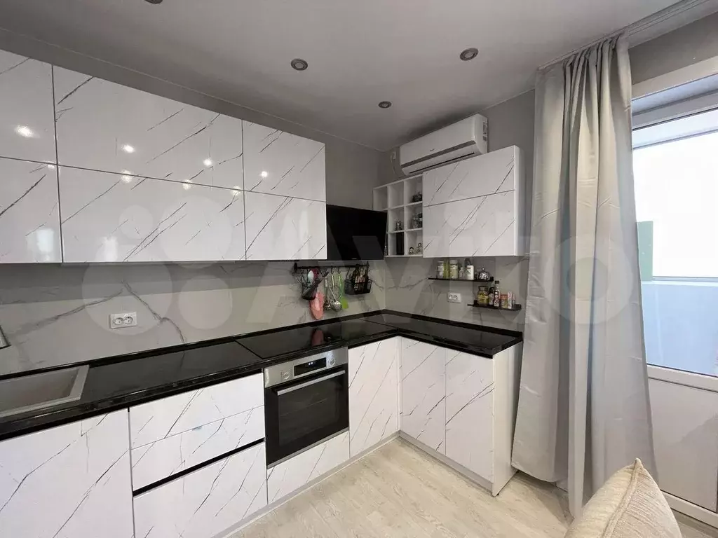 3-к. квартира, 60 м, 15/25 эт. - Фото 0