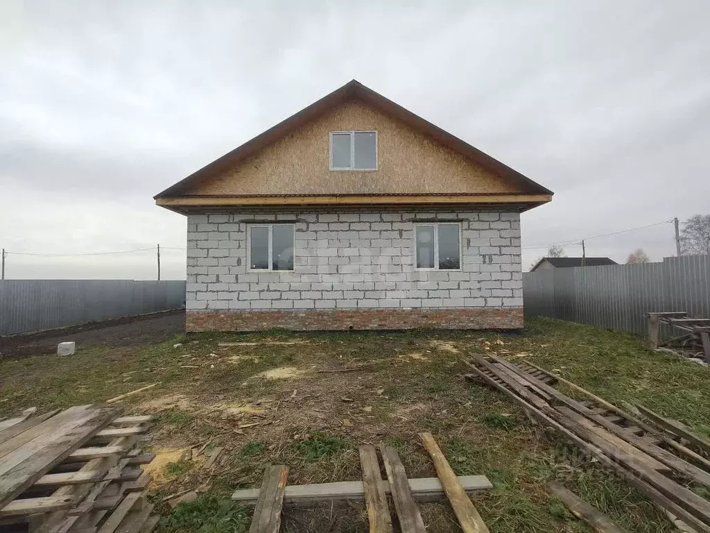 Дом в Курганская область, Шадринский муниципальный округ, с. Ключи  ... - Фото 1