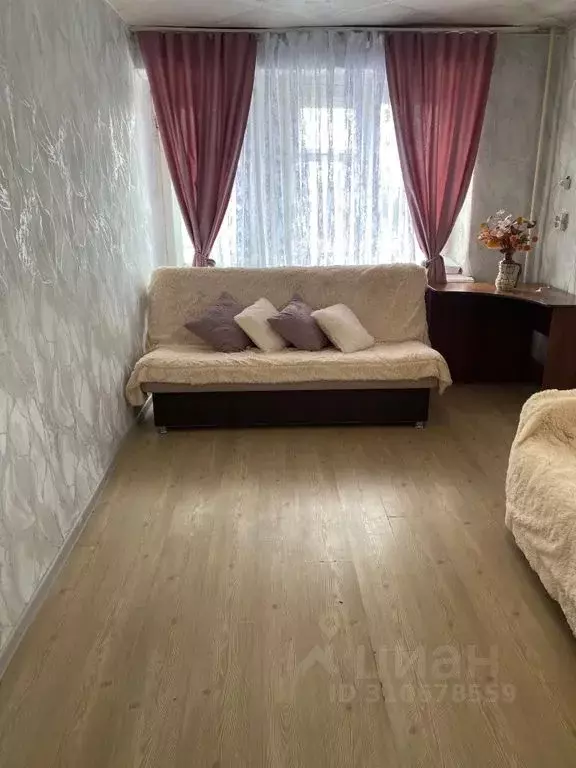 1-к кв. Кемеровская область, Инской пгт ул. Парковая, 7 (31.0 м) - Фото 0