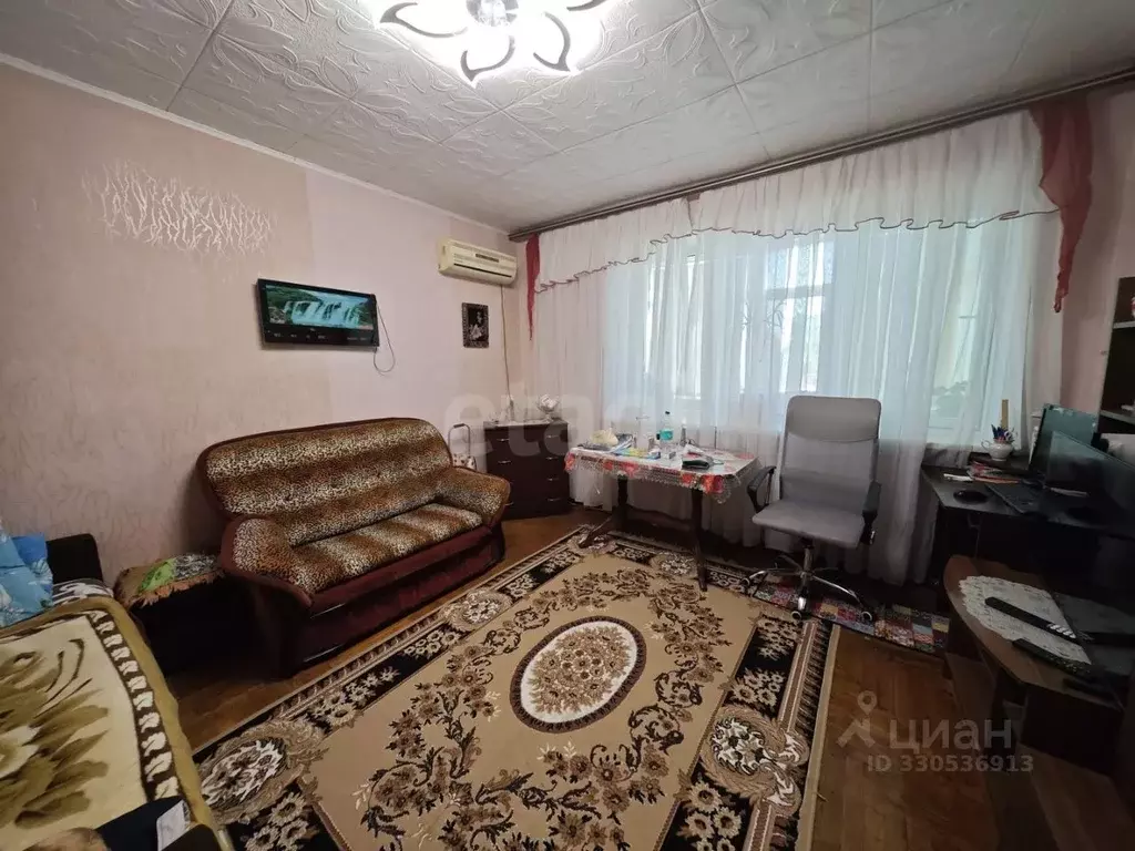 2-к кв. Крым, Сакский район, с. Фрунзе ул. Гагарина (48.9 м) - Фото 1
