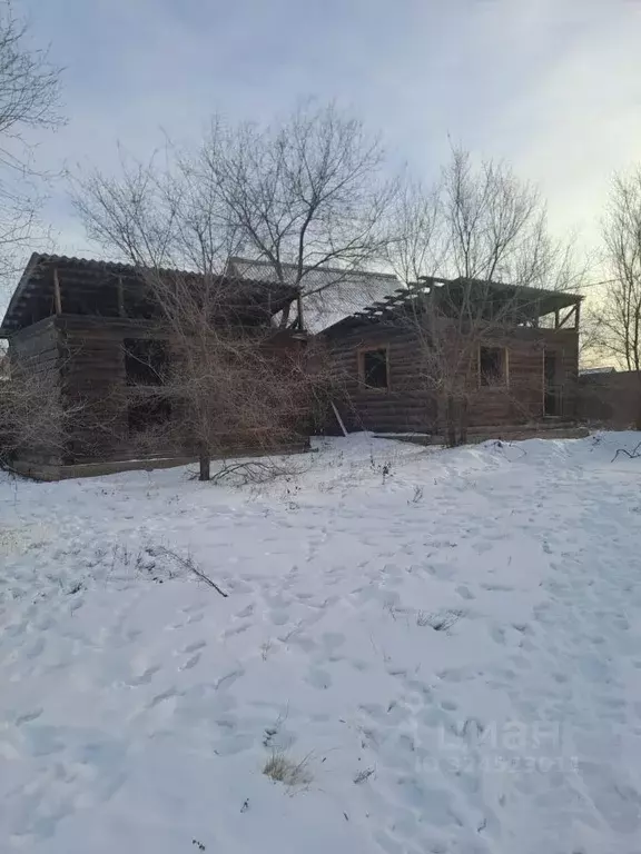 Дом в Бурятия, Тарбагатайский район, Саянтуйское с/пос, с. Нижний ... - Фото 0