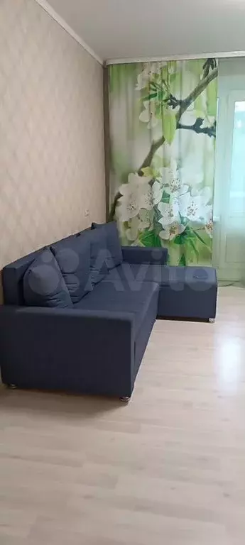 2-к. квартира, 50м, 2/10эт. - Фото 0