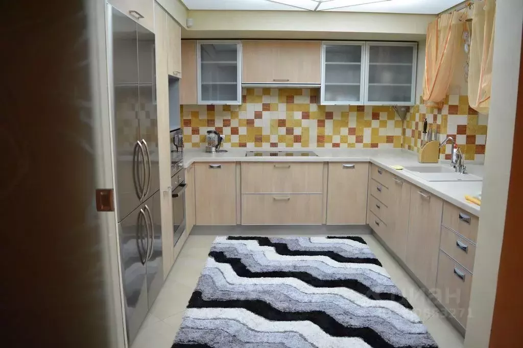 3-к кв. Астраханская область, Астрахань просп. Губернатора Анатолия ... - Фото 1