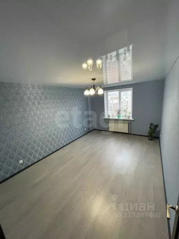 3-к кв. Саратовская область, Саратов ул. Имени С.П. Лисина, 1 (70.0 м) - Фото 0