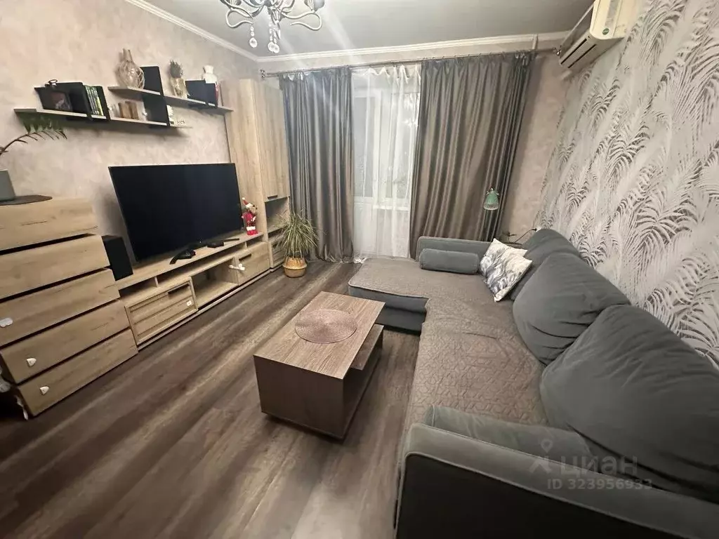 3-к кв. Краснодарский край, Северская ст-ца ул. Казачья, 57 (57.8 м) - Фото 1