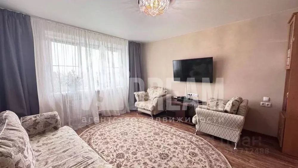 3-к кв. Волгоградская область, Волгоград ул. Маршала Еременко, 68 ... - Фото 1