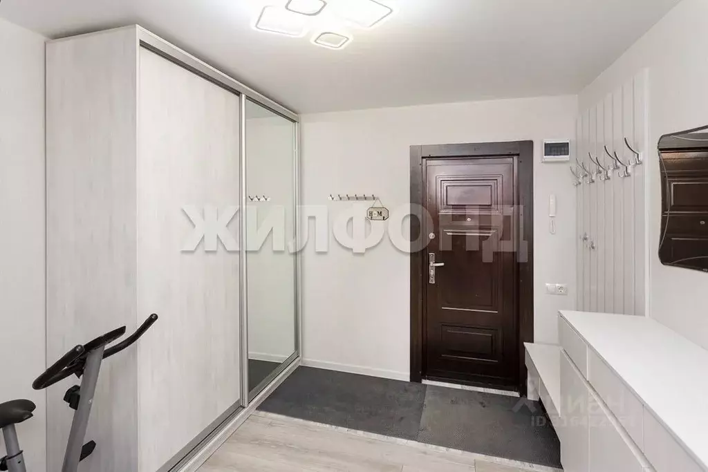 3-к кв. Алтайский край, Барнаул ул. Малахова, 69 (73.9 м) - Фото 2