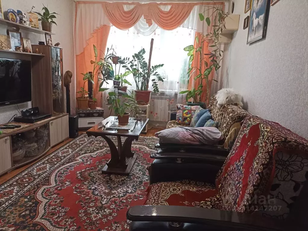 3-к кв. Чувашия, Мариинский Посад ул. Николаева, 87А (73.0 м) - Фото 0