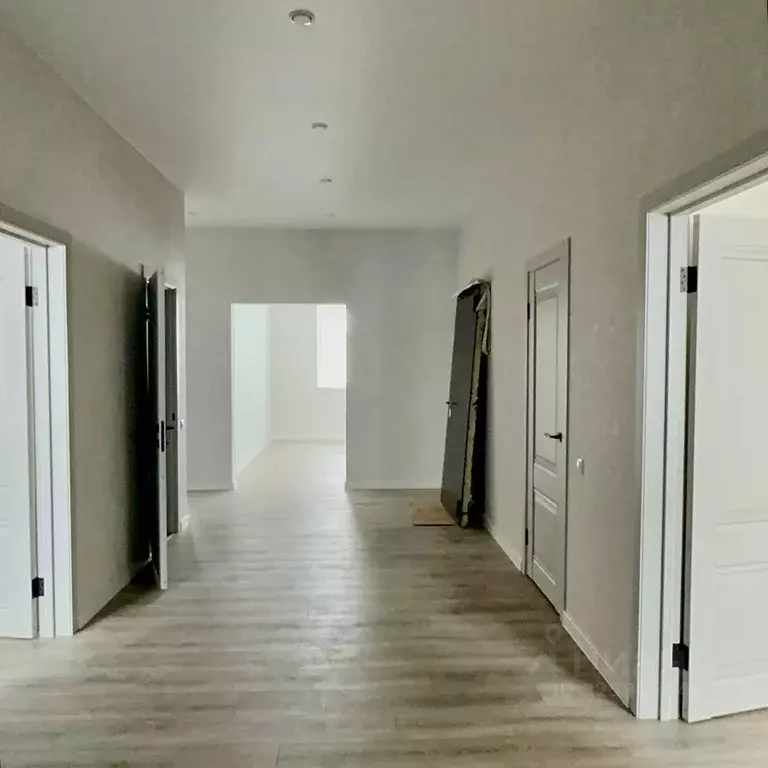 Дом в Татарстан, Лаишевский район, Кирбинское с/пос, д. Травкино ул. ... - Фото 1