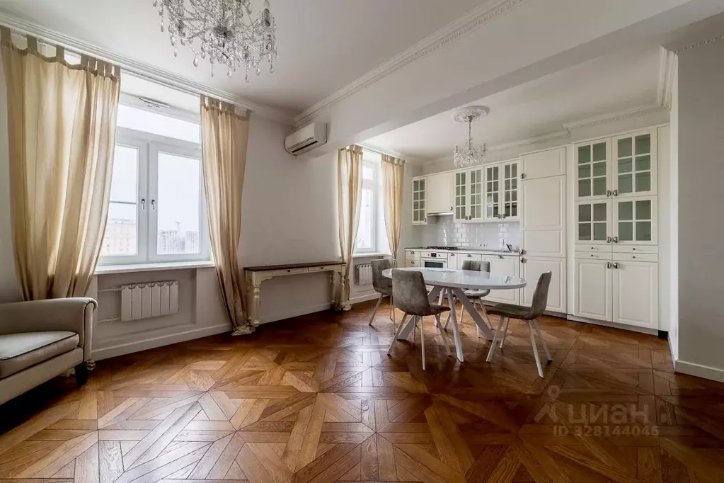 3-к кв. Москва пл. Победы, 2К2 (80.0 м) - Фото 1