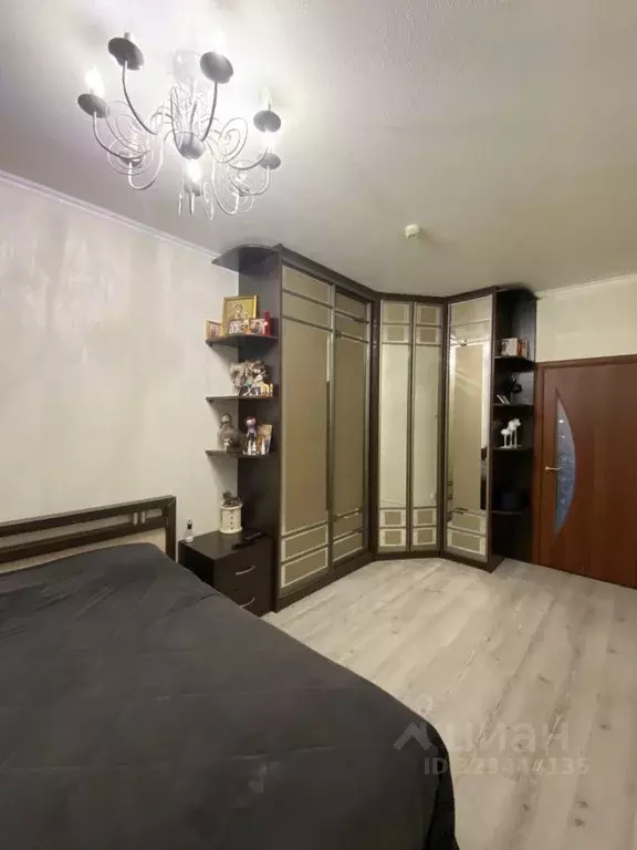 3-к кв. Ханты-Мансийский АО, Нижневартовск Ханты-Мансийская ул., 36А ... - Фото 1