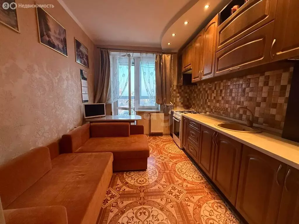 1-комнатная квартира: Калининград, Римская улица, 33к2 (44 м) - Фото 2