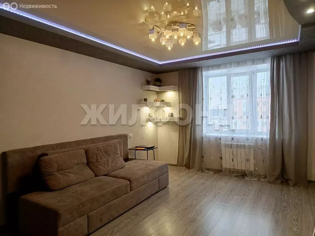 1-комнатная квартира: Нижний Тагил, Уральский проспект, 101 (44.2 м) - Фото 2