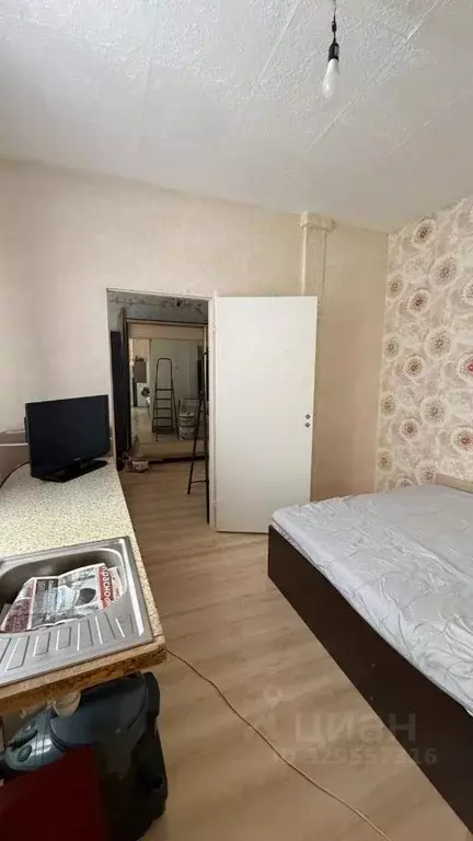 Комната Свердловская область, Среднеуральск ул. Кирова, 19 (30.2 м) - Фото 1