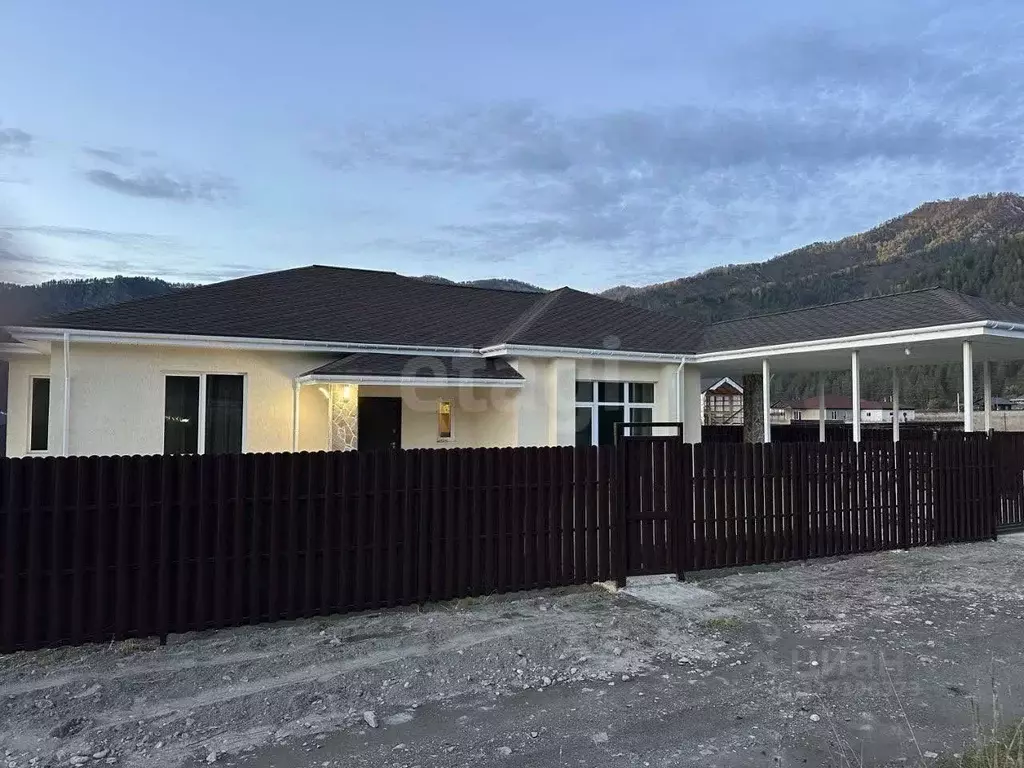 Дом в Алтай, Чемальский район, с. Чепош, Заречье ДНТ ул. Солнечная, 8 ... - Фото 1