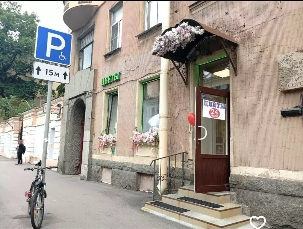 Торговая площадь в Санкт-Петербург 8-я Васильевского острова линия, 31 ... - Фото 1