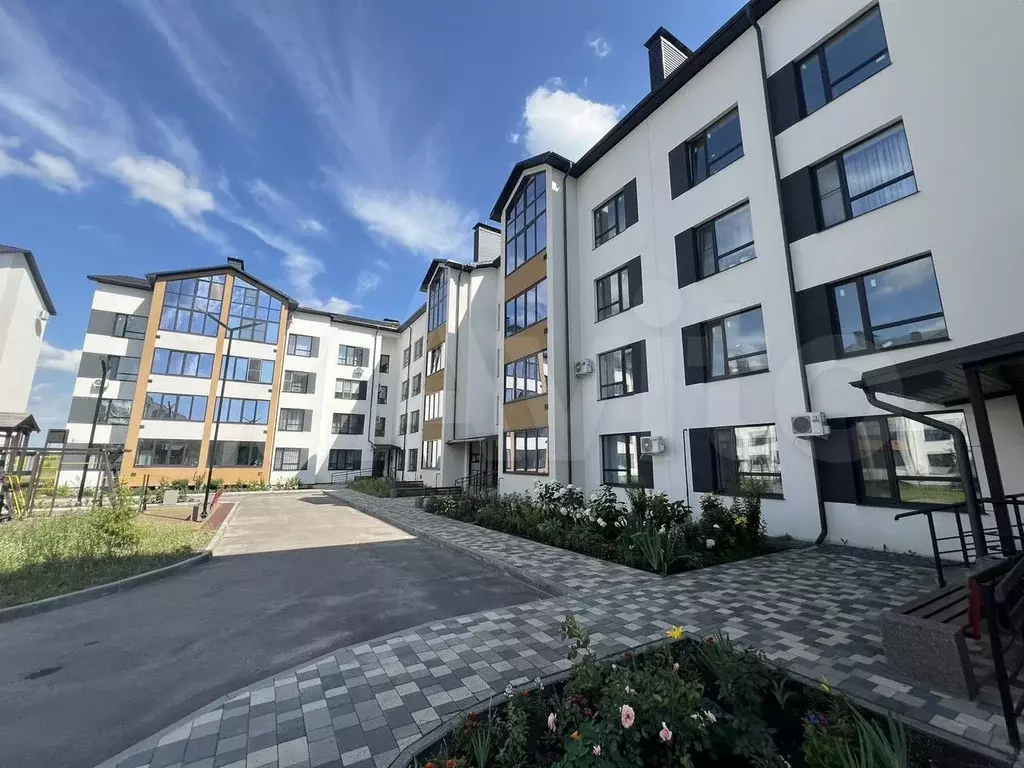 3-к. квартира, 75 м, 1/4 эт. - Фото 0